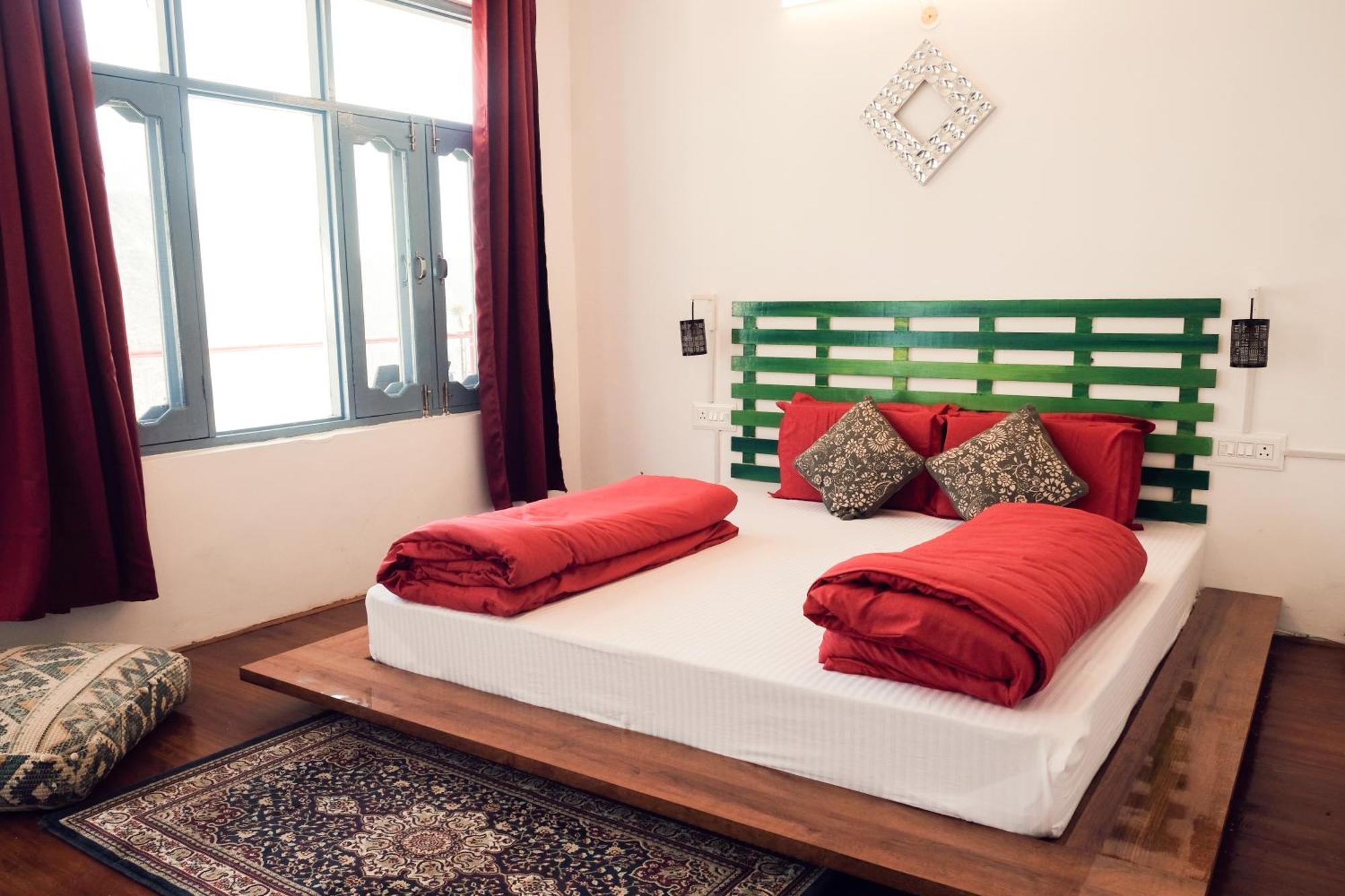 Mitra Mcleodganj Hostel McLeod Gandzs Kültér fotó