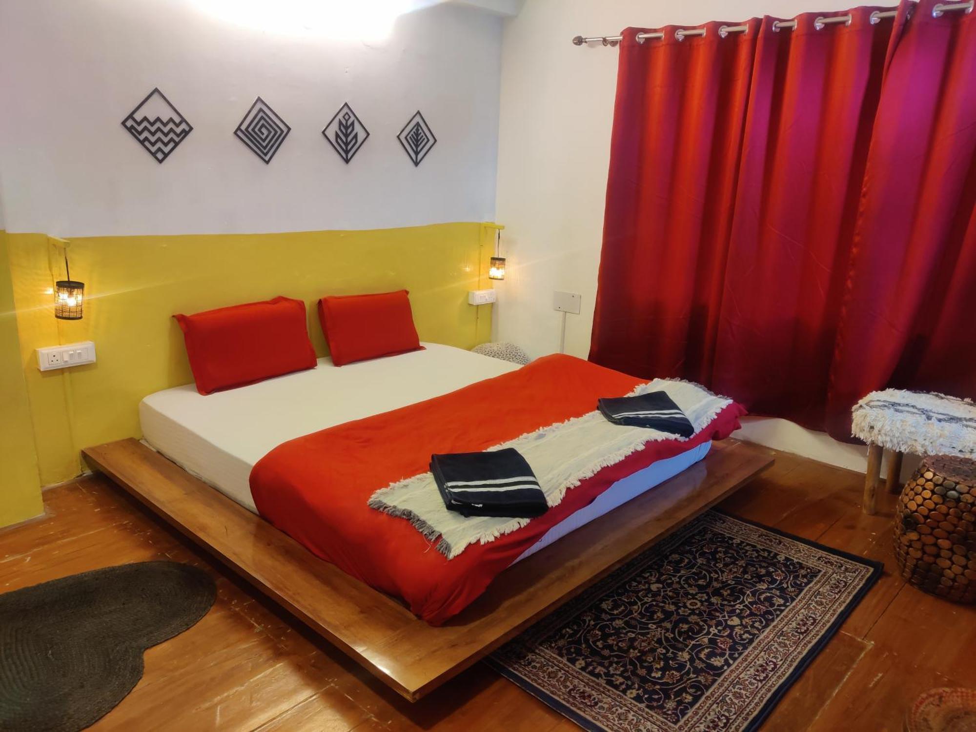 Mitra Mcleodganj Hostel McLeod Gandzs Kültér fotó